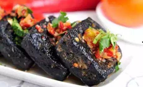 臭豆腐泥爆料视频,网络爆红美食背后的真相